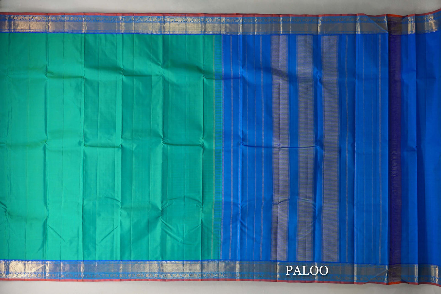 Dual Tone of Blue & Green Vintage Kanjivaram Silk Saree paloo
