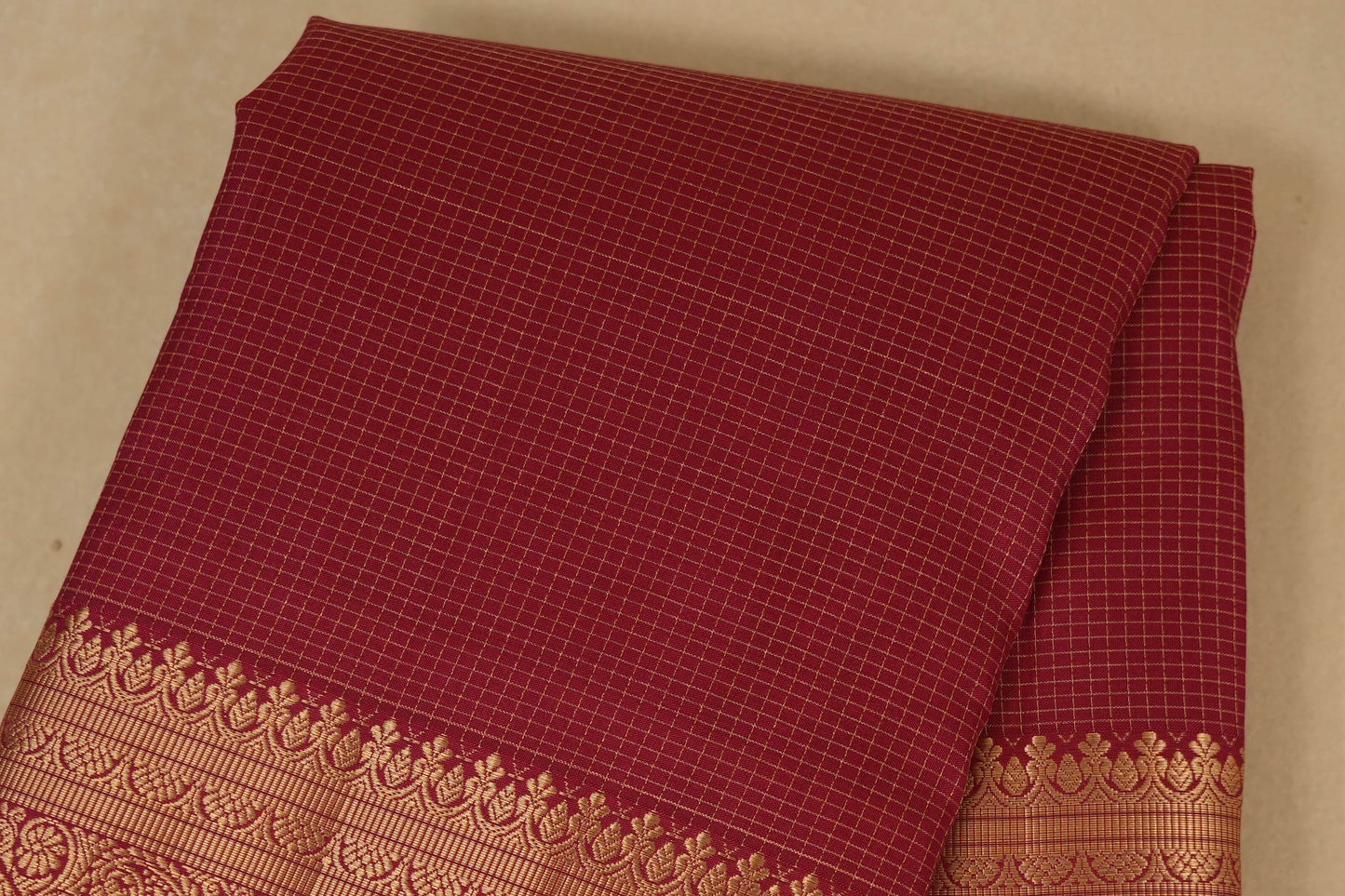 Checked light weight kanchipuram silk saree