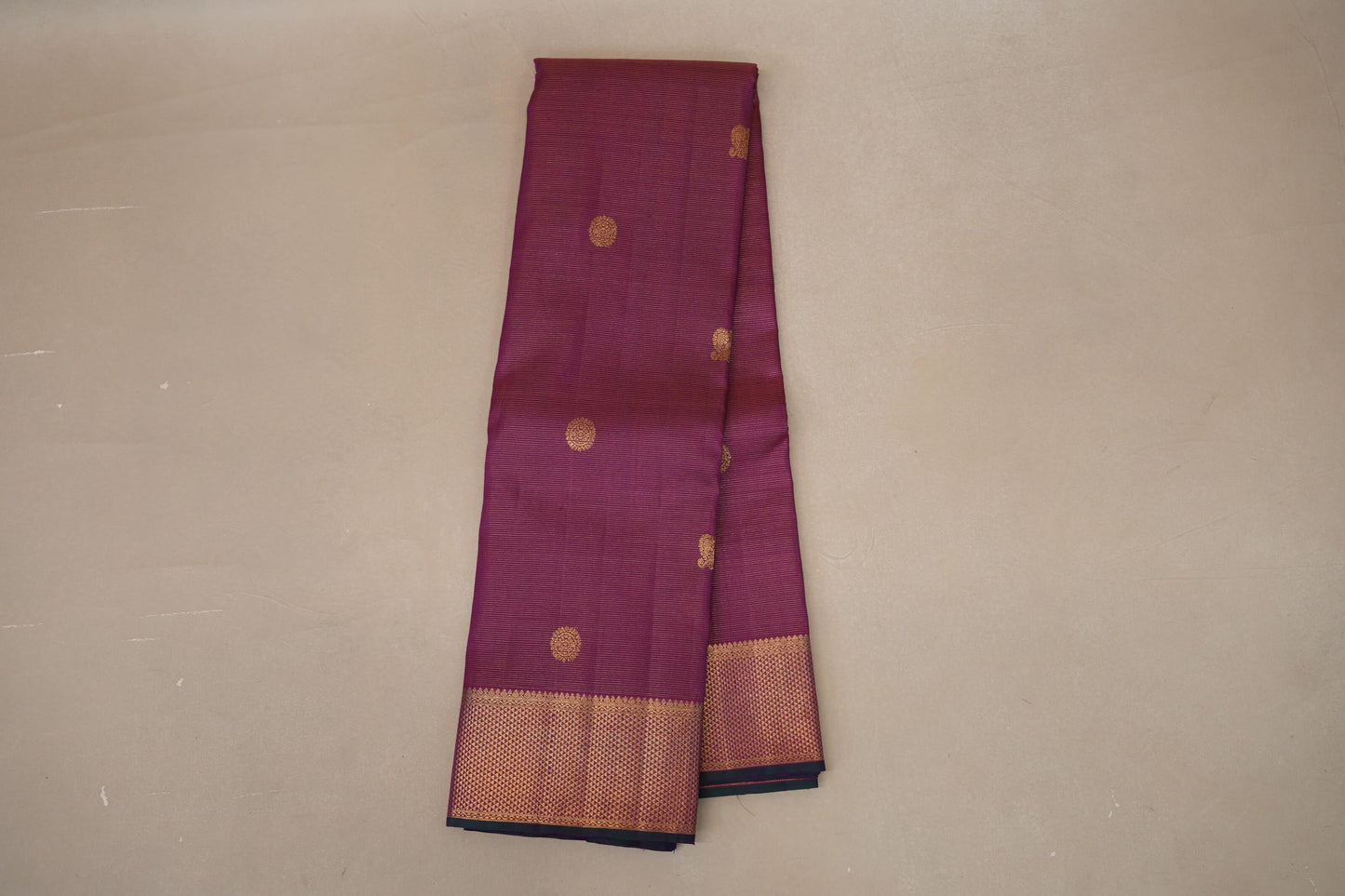 Deep Magenta with Dark Green Selvedge Borders Vaira Oosi Vintage Kanjivaram Silk Saree by Shreenivas Silks PSSR018704