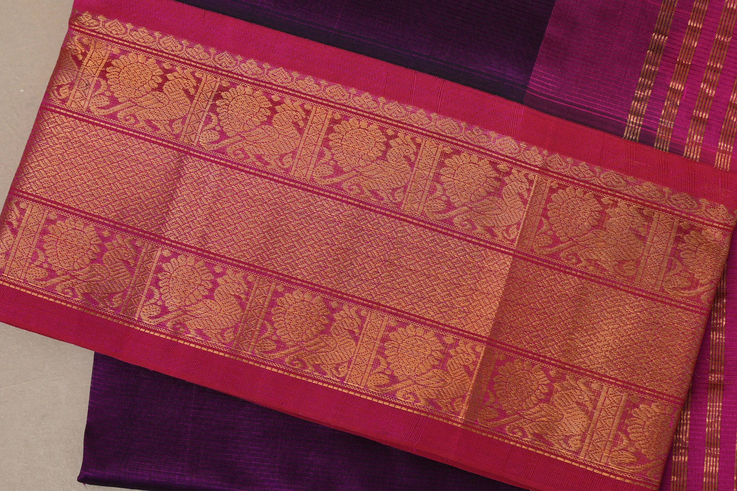 Dark Magenta Silk Cotton Saree border zoom