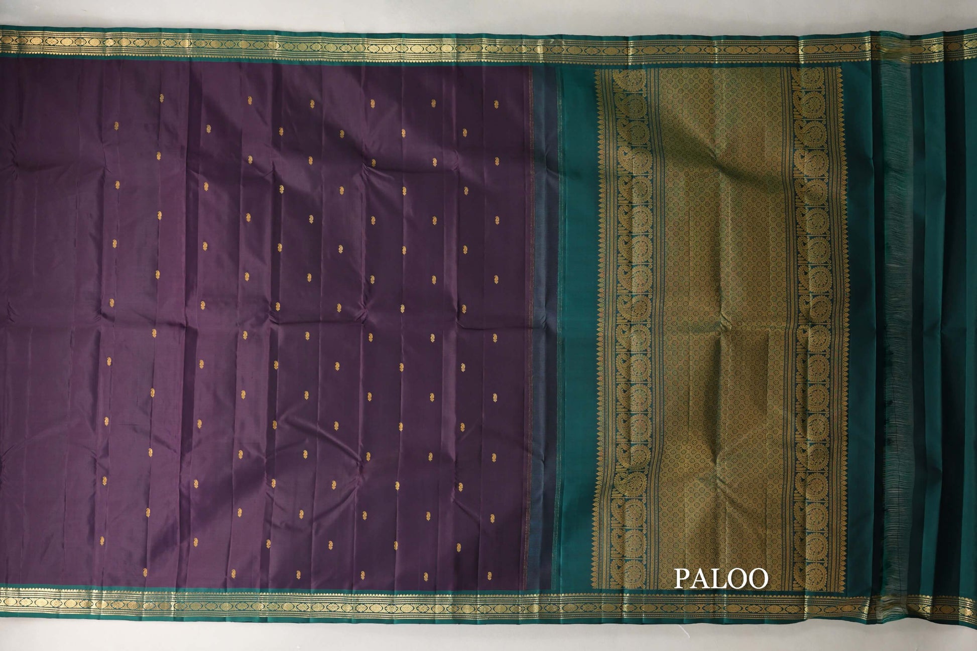 Kanchana Brown with Emerald Green Borders Vintage Kanjivaram Silk Saree paloo