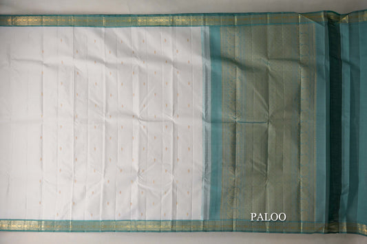 Off-White with Pastel Green Borders Vintage Kanjivaram Silk Saree paloo