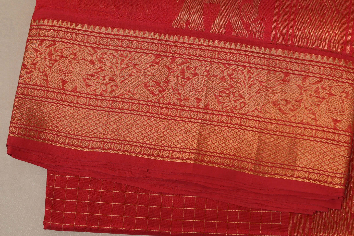 Red Silk Cotton Saree border zoom