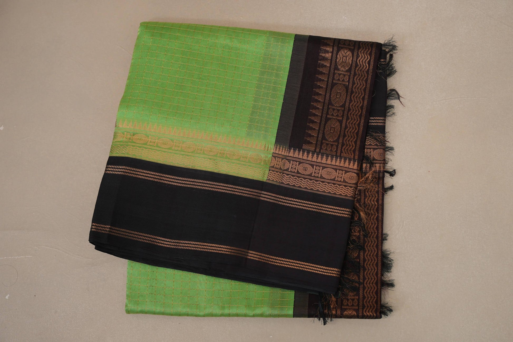 Bright Parrot Green Silk Cotton Saree folded