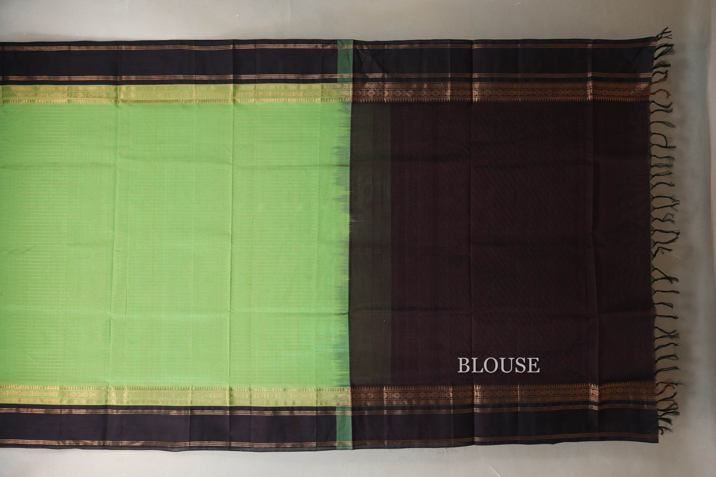 Bright Parrot Green Silk Cotton Saree  blouse