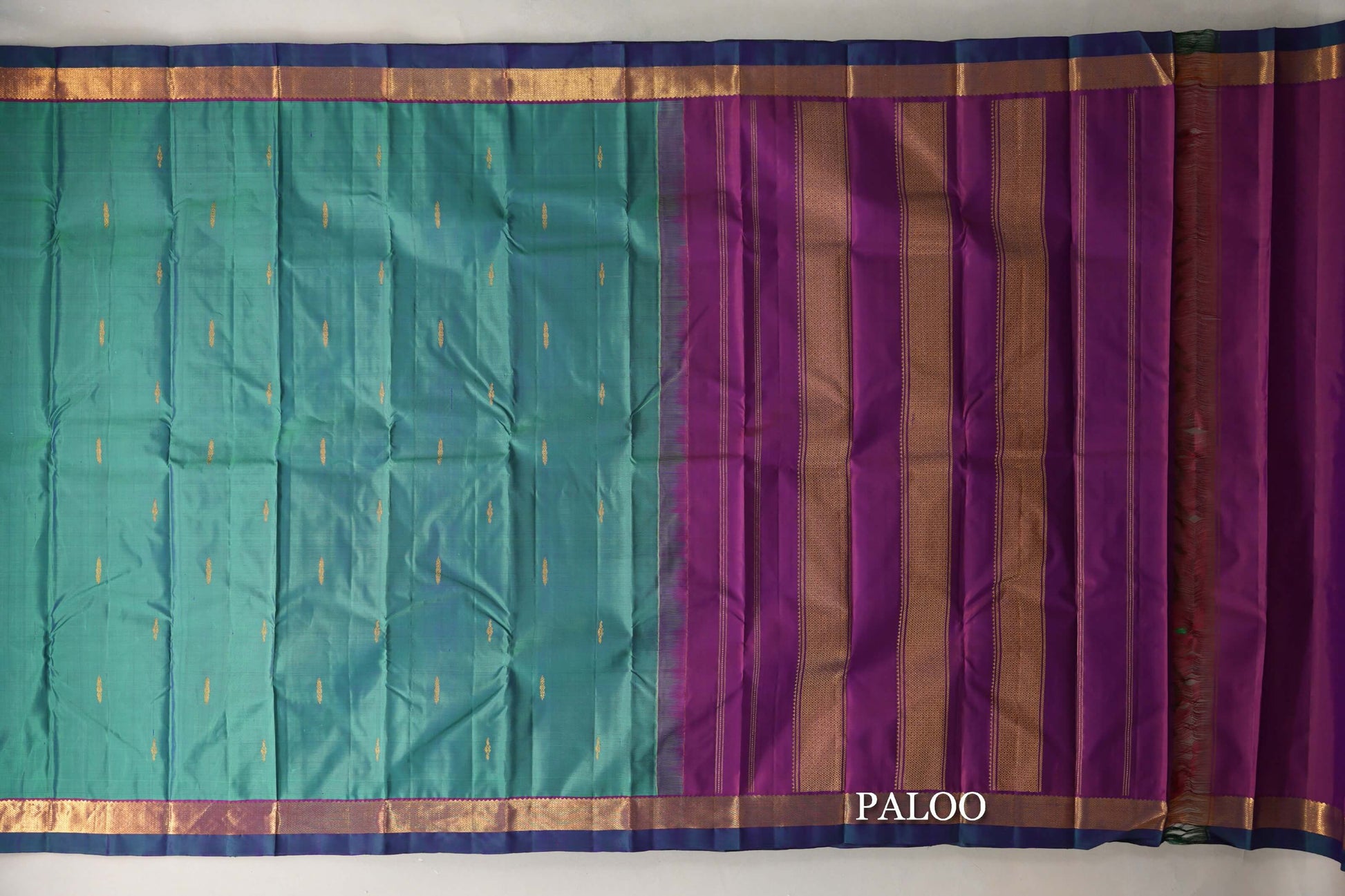 Light Green with Deep Magenta and Peacock Green Borders Vintage Kanjivaram Silk Saree paloo