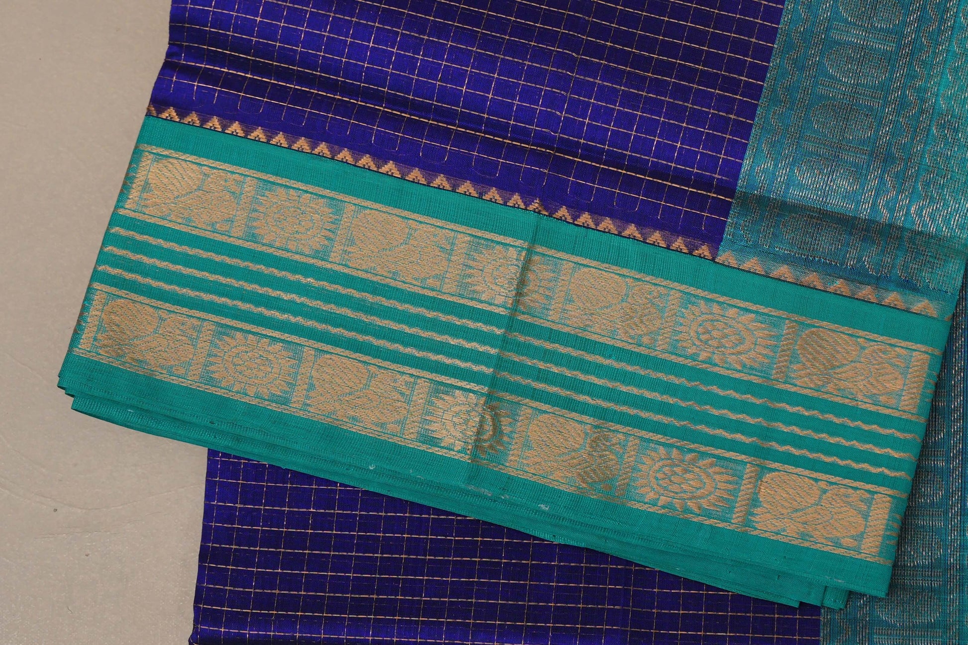 Royal Blue with Rama Blue Borders Silk Cotton Saree border zoom
