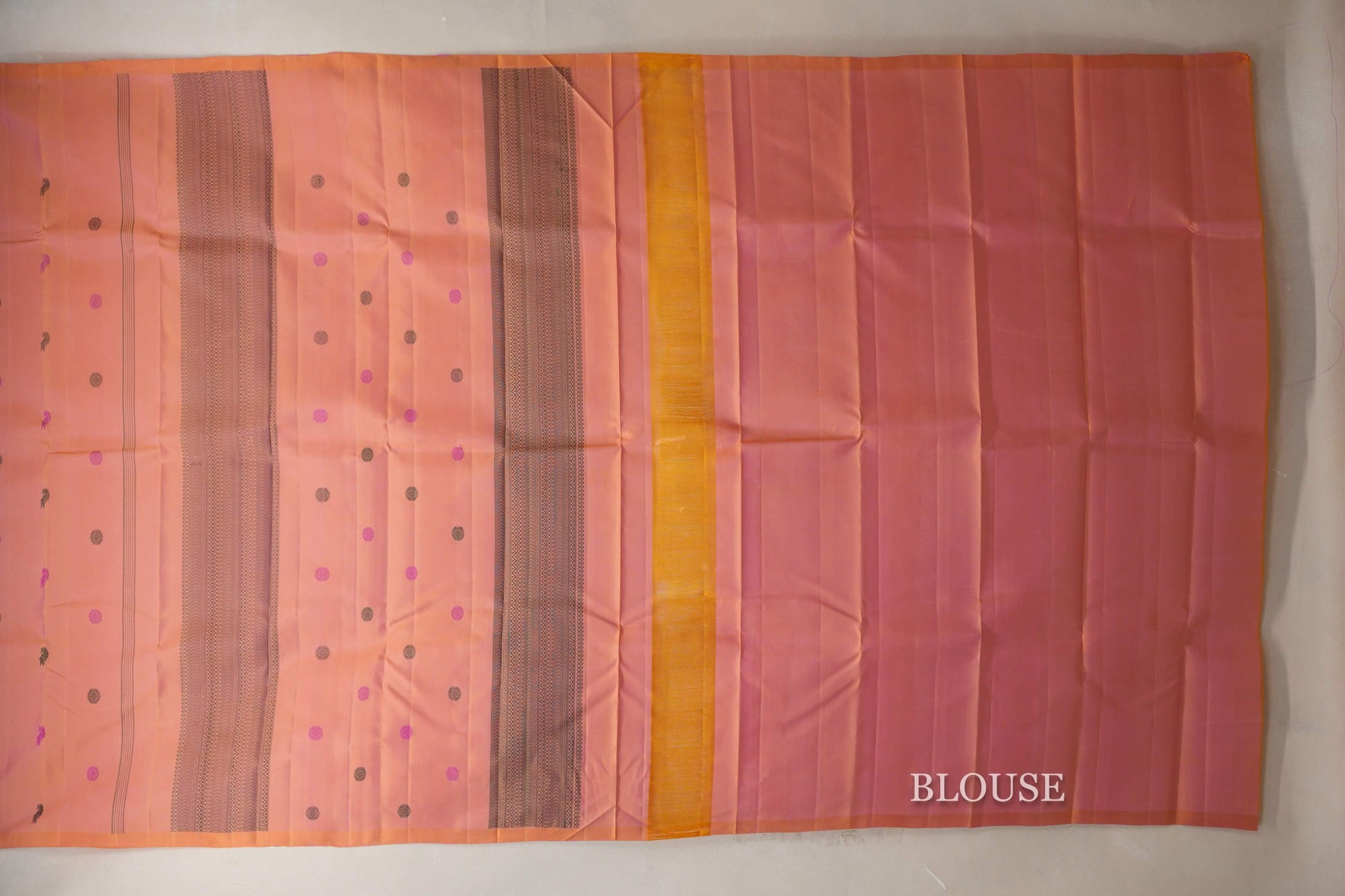 Dual Tone Peach Pink and Mustard Gold Borderless Vintage Kanjivaram Silk Saree blouse