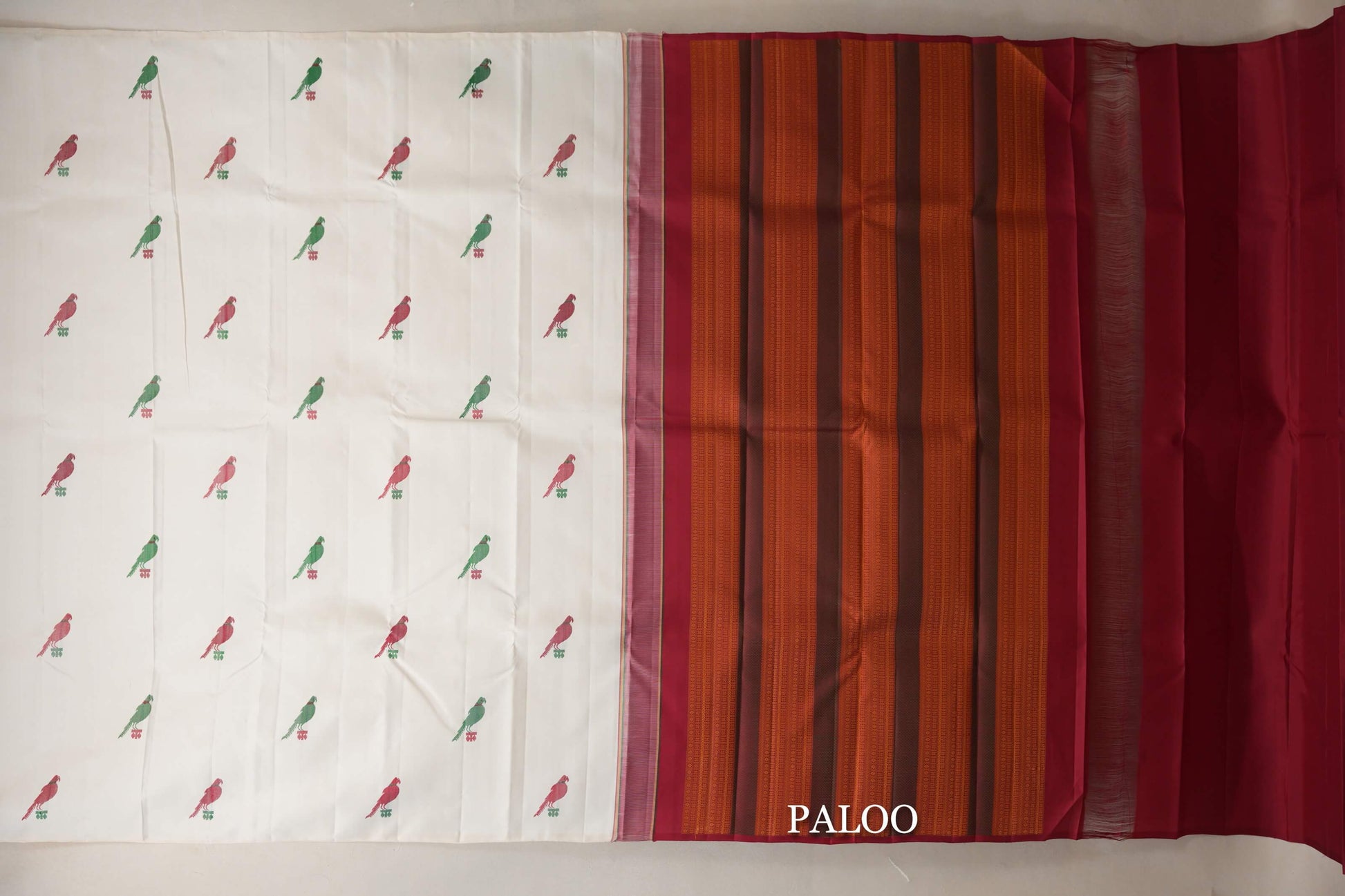 Off White Borderless Vintage Kanjivaram Silk Saree paloo