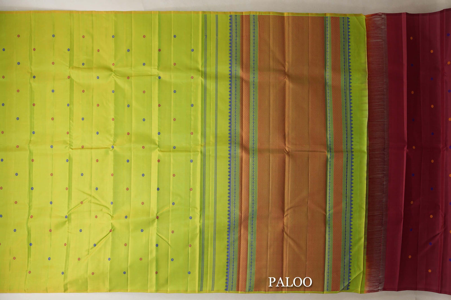 Parrot Green Thread Woven Vintage Kanjivaram Silk Saree paloo