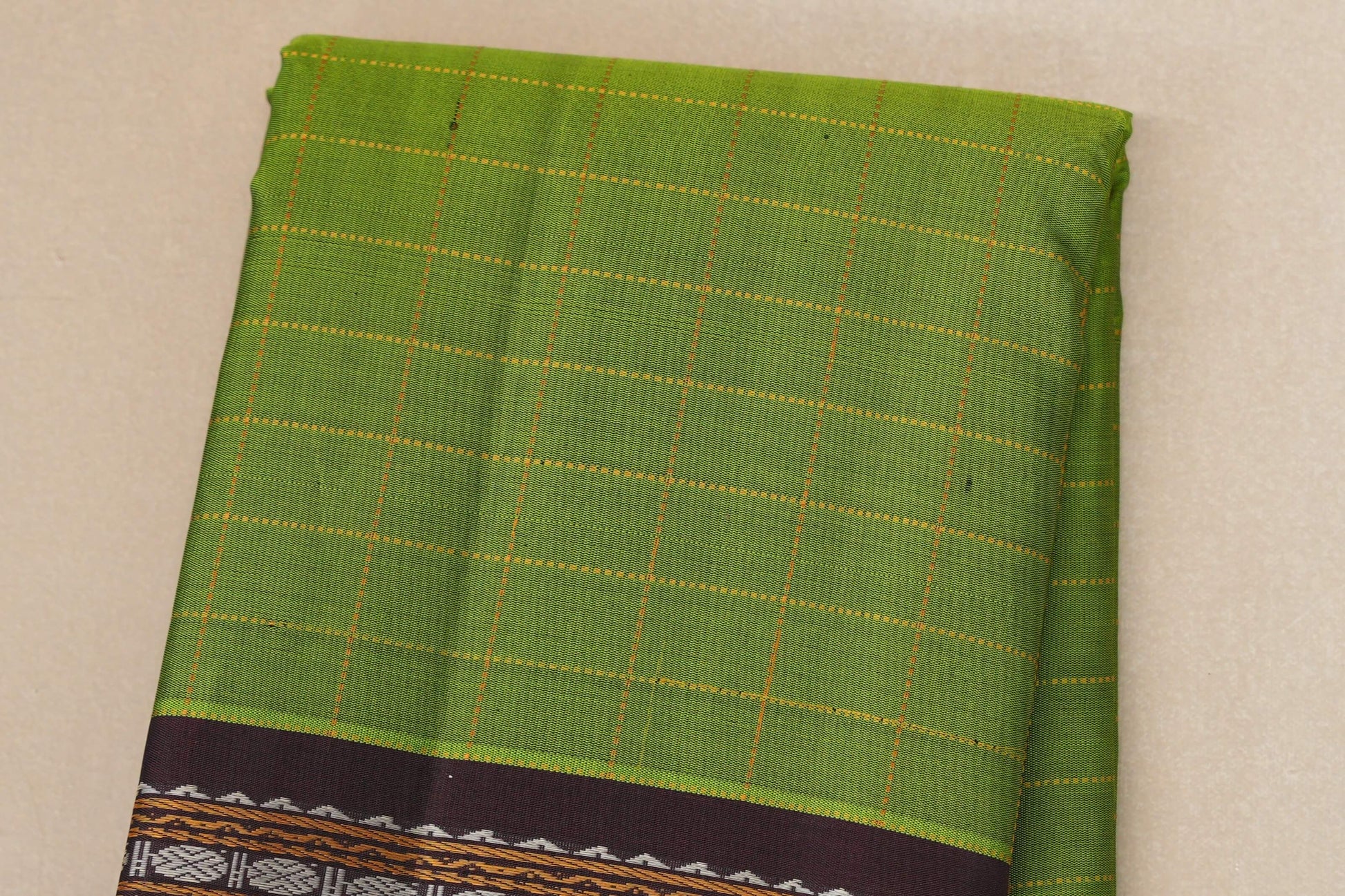 Parrot Green Thread Woven Vintage Kanjivaram Silk Saree  body zoom