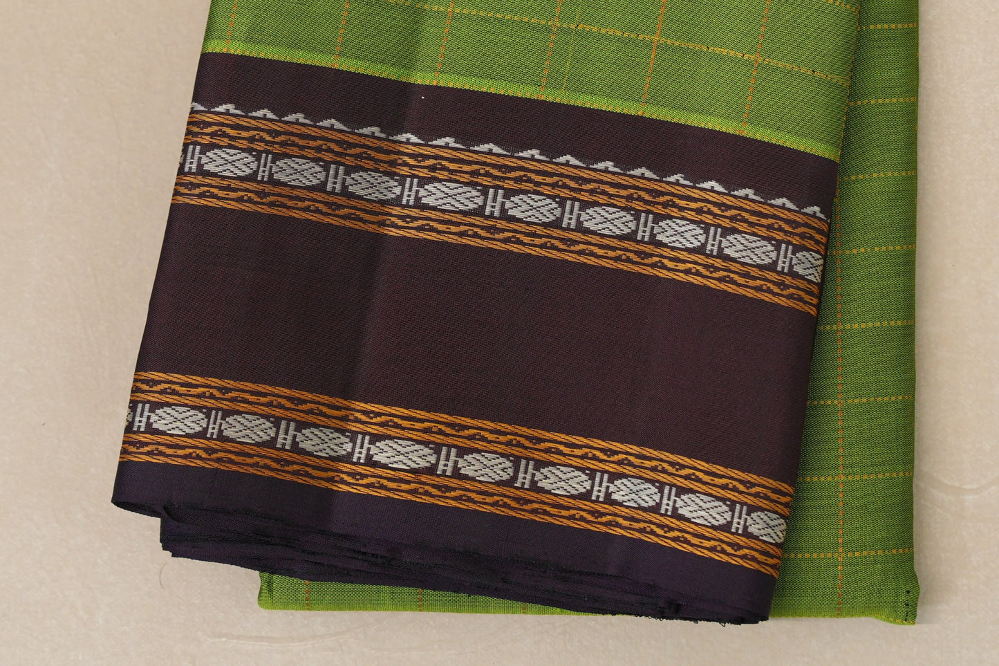 Parrot Green Thread Woven Vintage Kanjivaram Silk Saree  border zoom