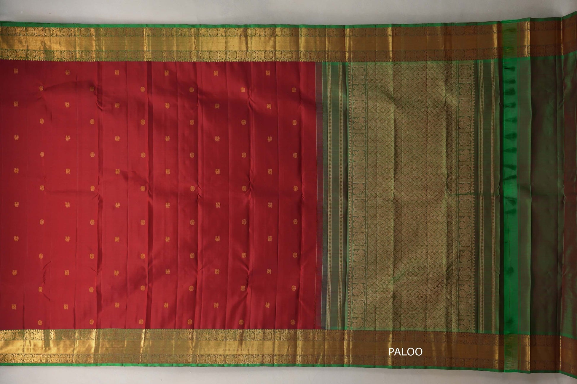 Reddish Maroon with Forest Green Borders Vintage Kanjivaram Silk Saree paloo