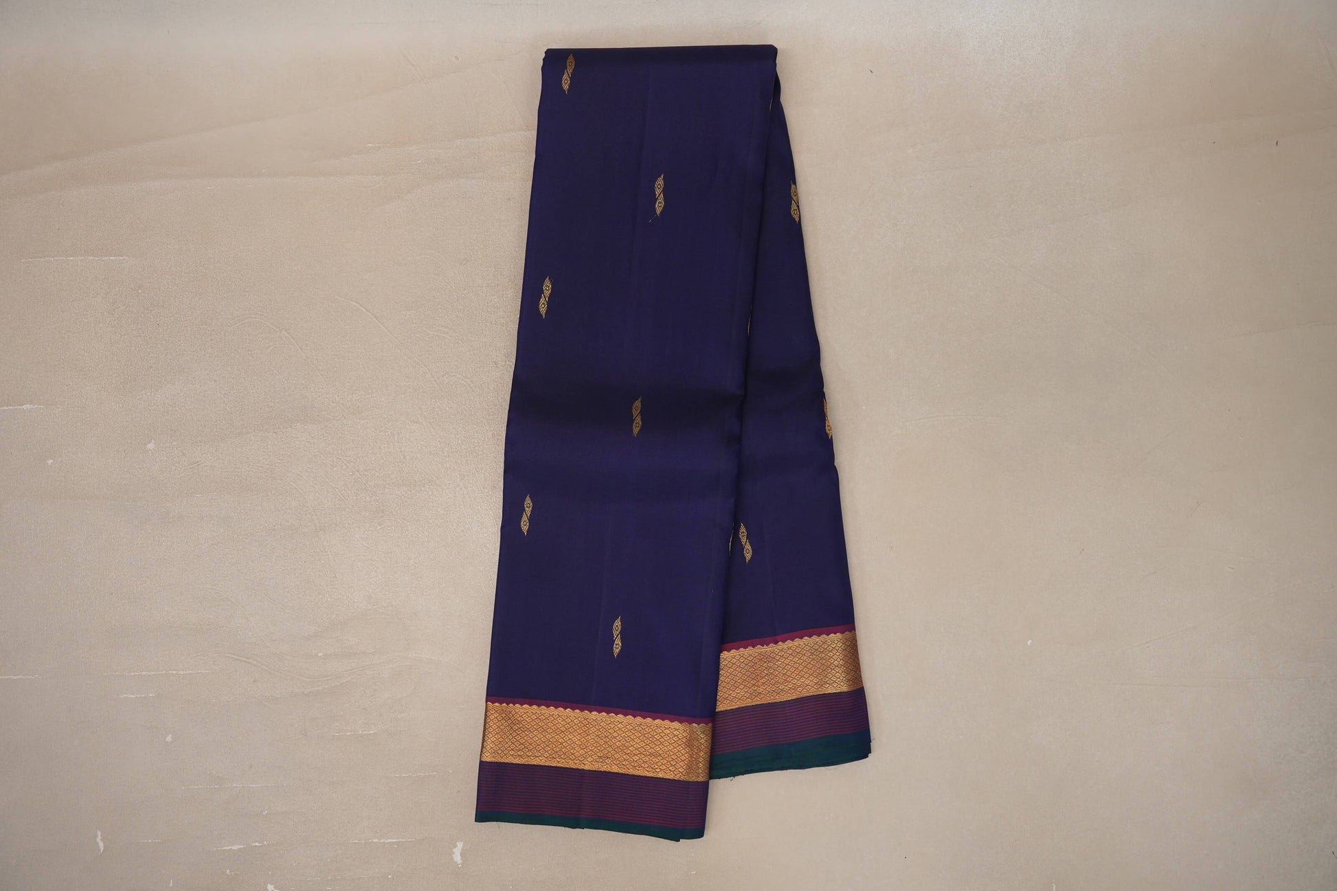 Online Deep Blue Vintage Kanjivaram Silk Saree