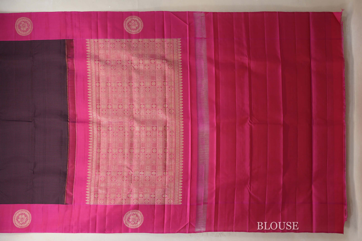 Black with Bright Pink Borders Vintage Kanjivaram Silk Saree blouse