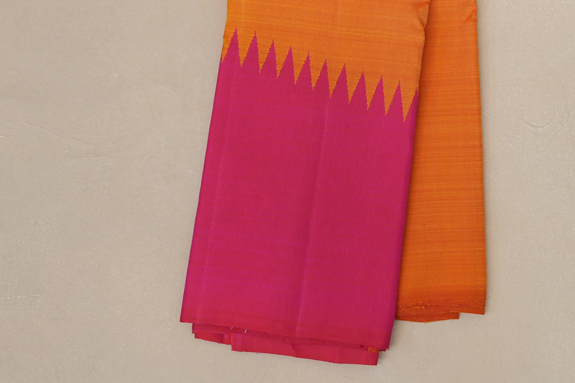 Reddish Orange Vintage Kanjivaram Silk Saree border 
