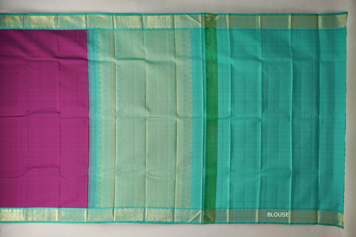 Deep Magenta with Aqua Green Borders Vintage Kanjivaram Silk Saree blouse