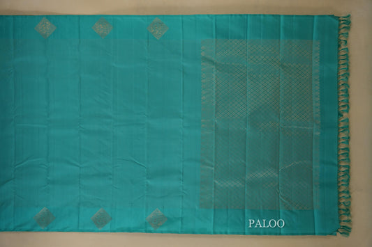 light weight kanchipuram silk saree paloo