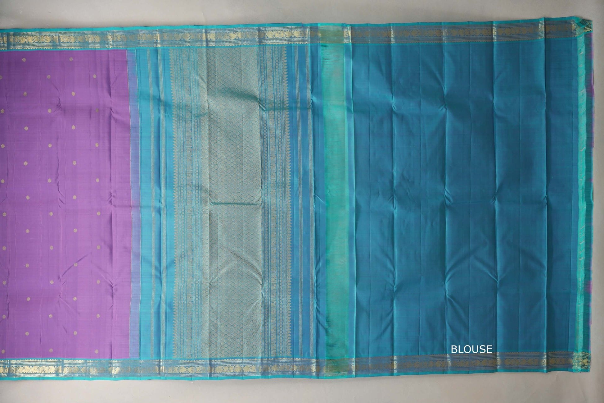 Lavender Purple with Turquoise Blue Borders Vintage Kanjivaram Silk Saree blouse