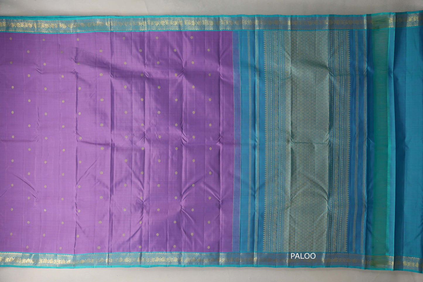 Lavender Purple with Turquoise Blue Borders Vintage Kanjivaram Silk Saree paloo
