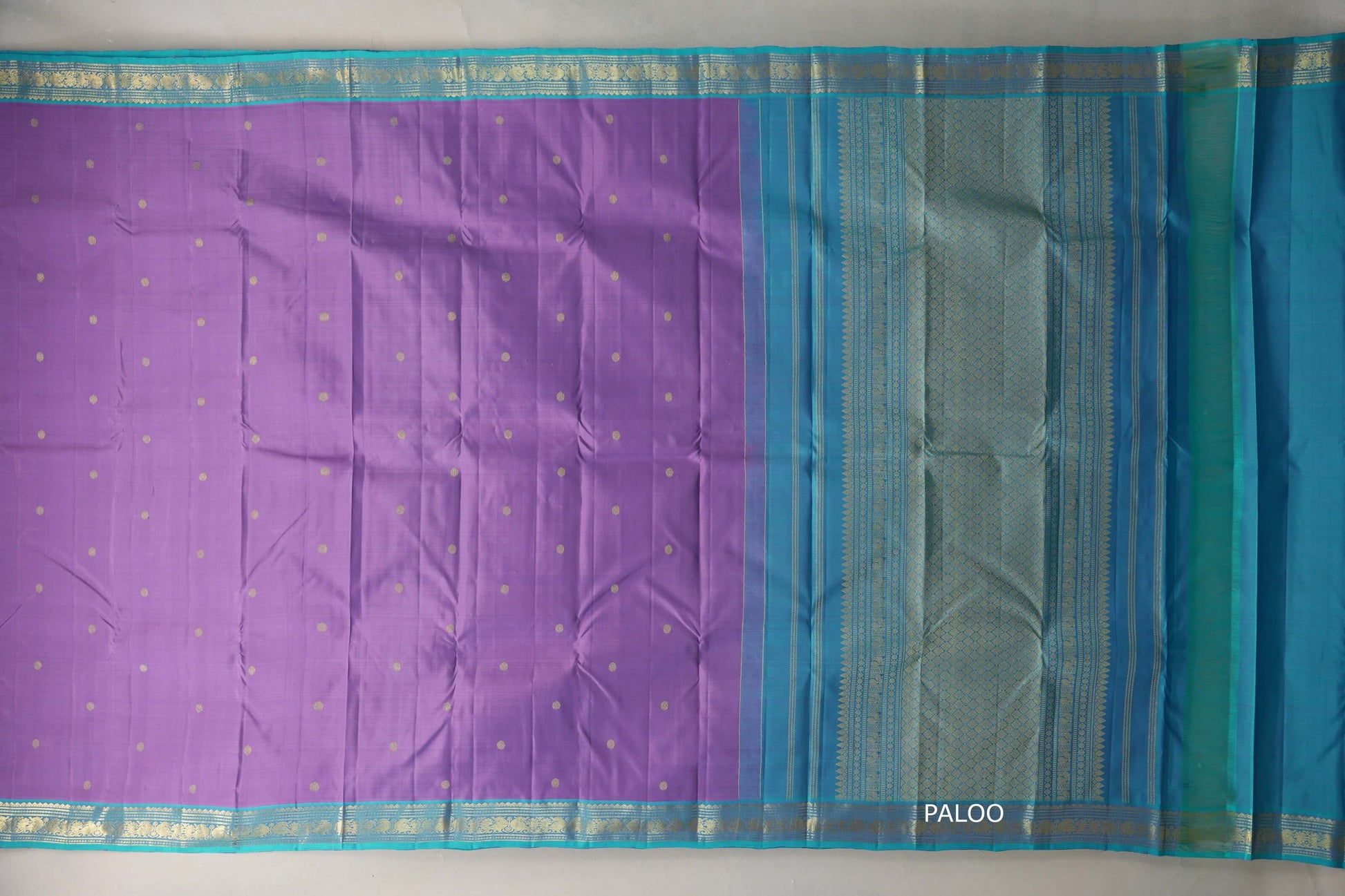 Lavender Purple with Turquoise Blue Borders Vintage Kanjivaram Silk Saree paloo
