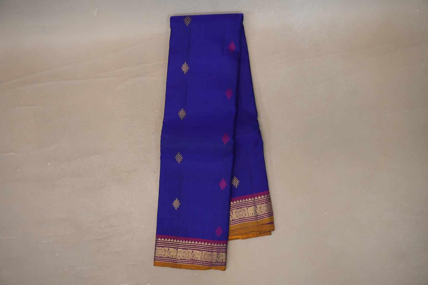 Online Deep Blue Vintage Kanjivaram Silk Saree 