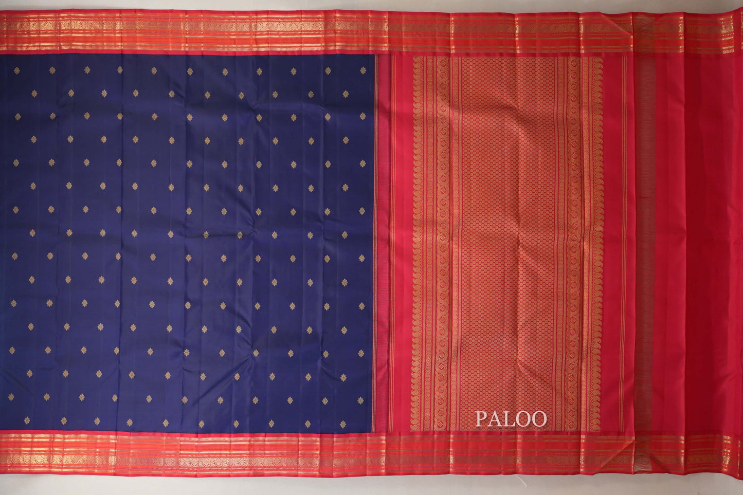 Deep Blue Heirloom Kanjivaram Silk Saree paloo