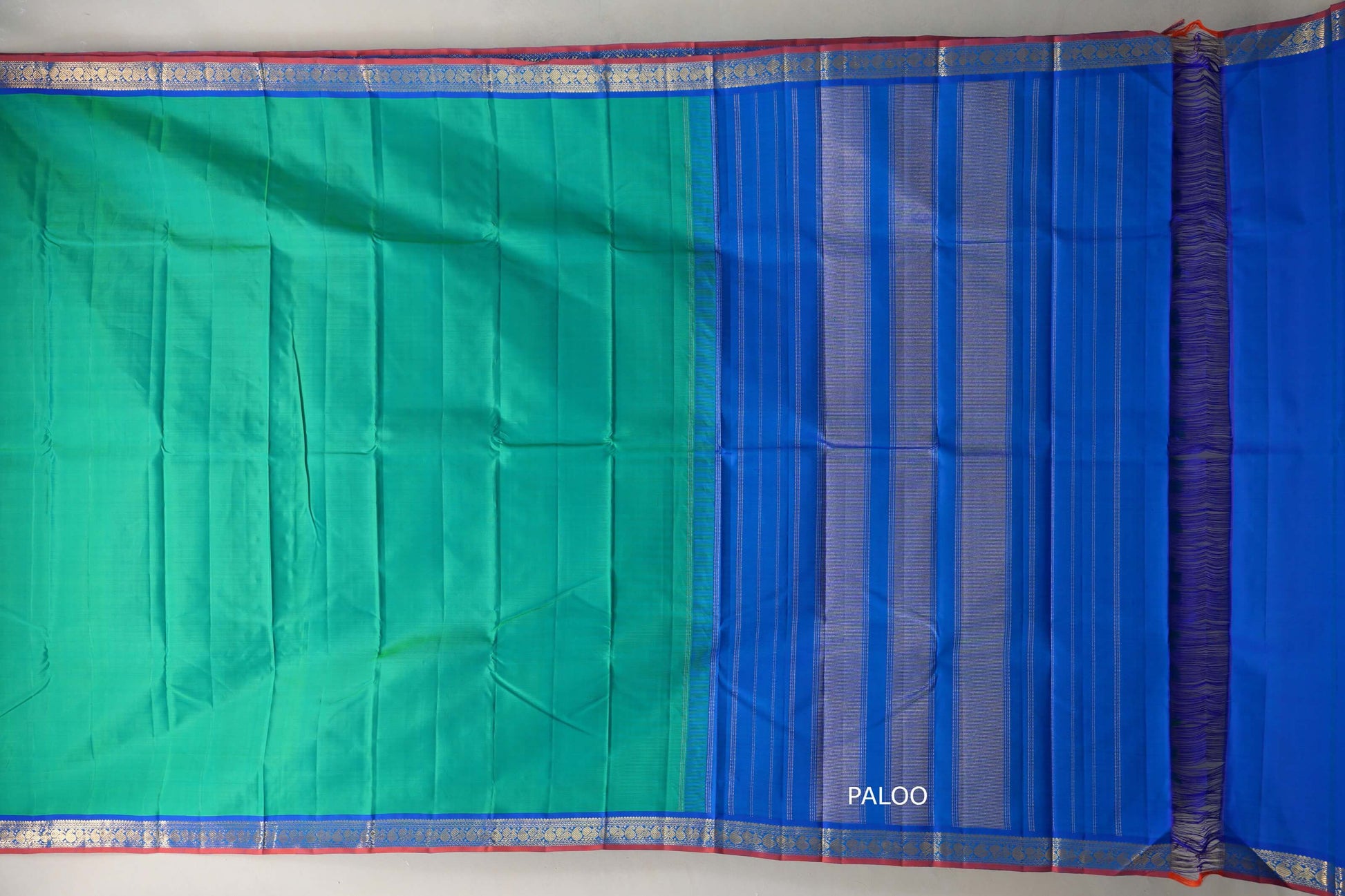Dual tone of Green and Blue with Classic Blue with Orange Selvedge Borders Vintage Kanjivaram Silk Saree paloo