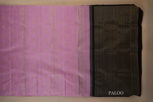 vintage kanjivaram silk saree paloo