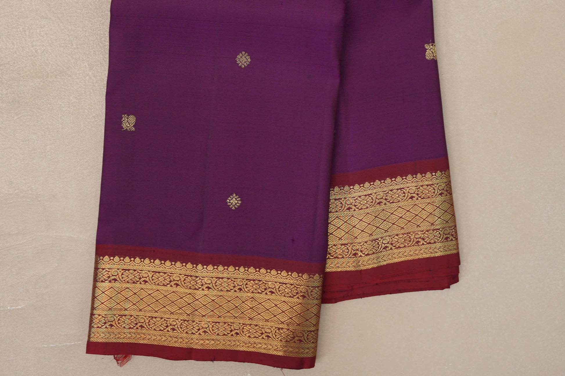 Deep purple with Reddish Maroon borders Vintage Kanjivaram Silk Saree by Shreenivas Silks borders