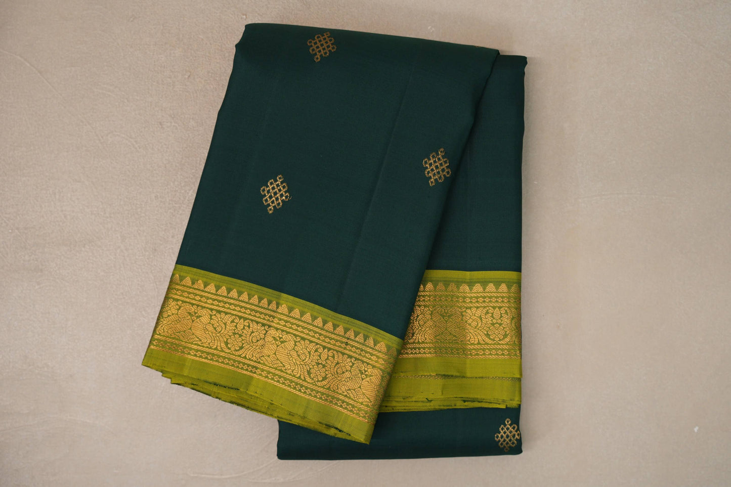 Deep bottle green with Olive Green borders Vintage Kanjivaram Silk Saree