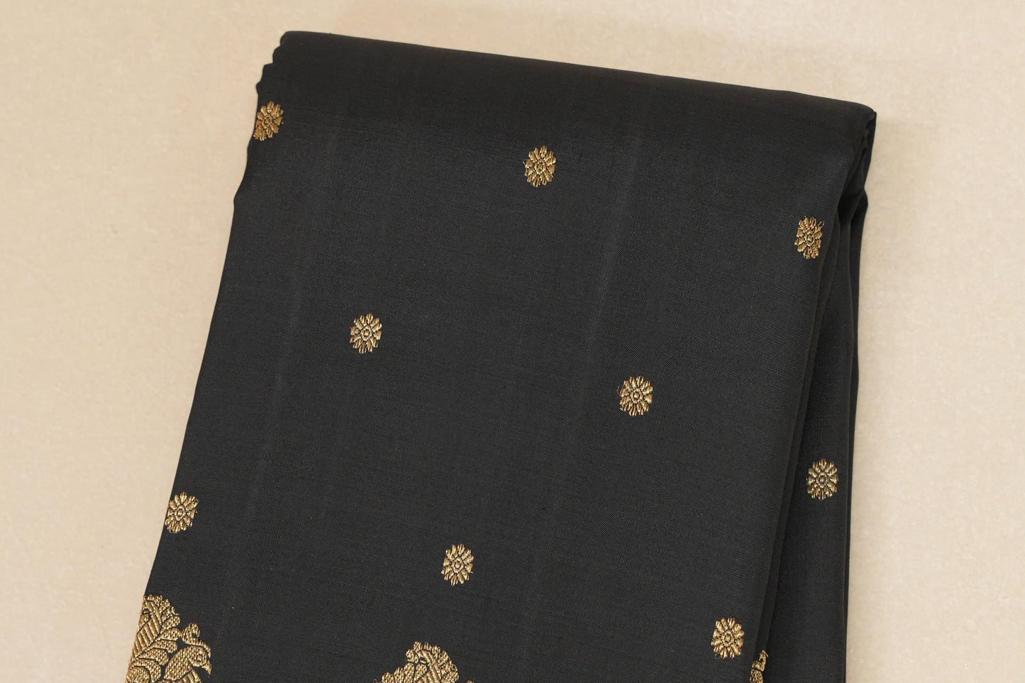 Black Heirloom Kanjivaram Silk Saree body