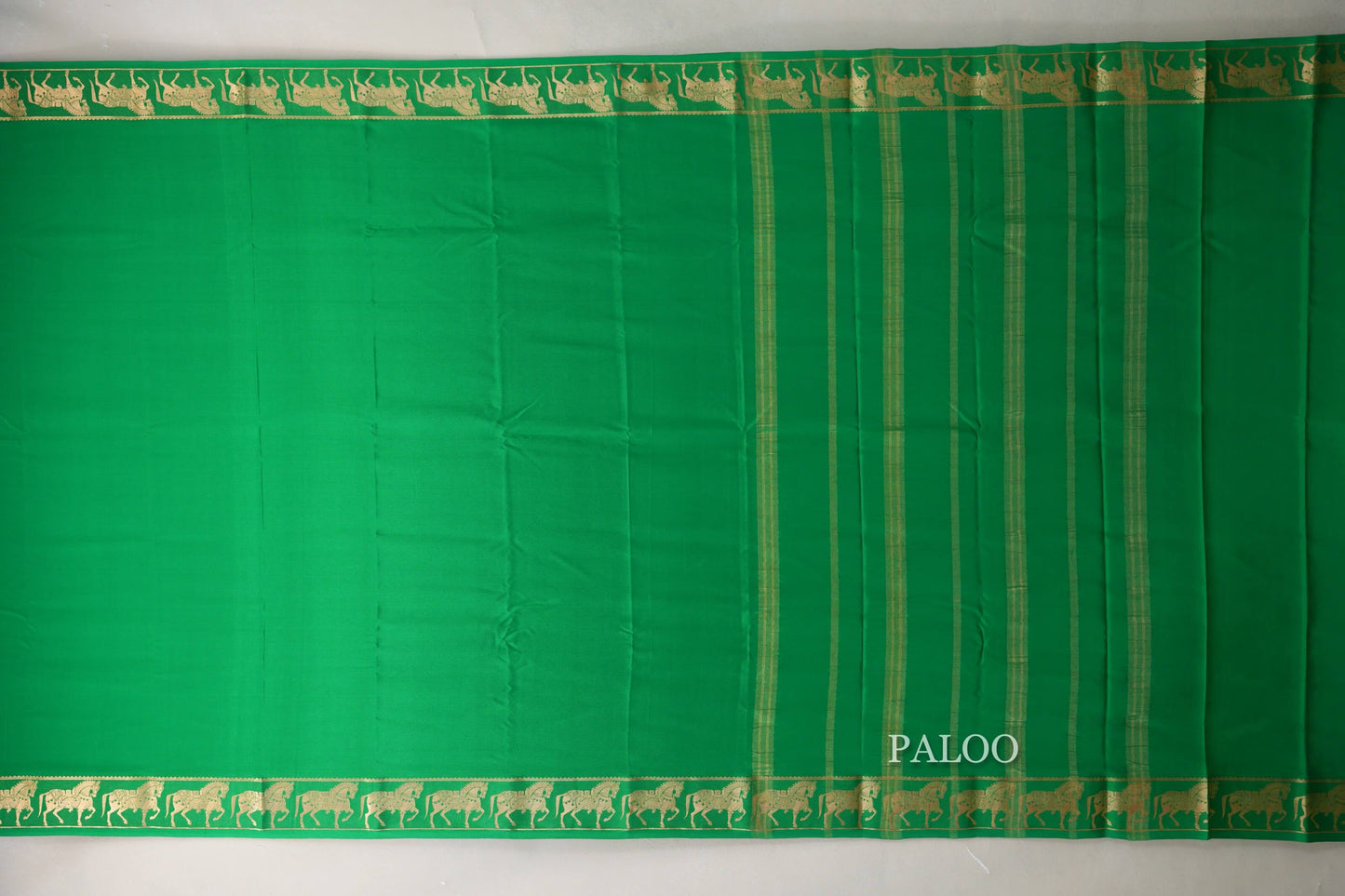 Parrot Green Mysore Silk Saree by Shreenivas Silks paloo