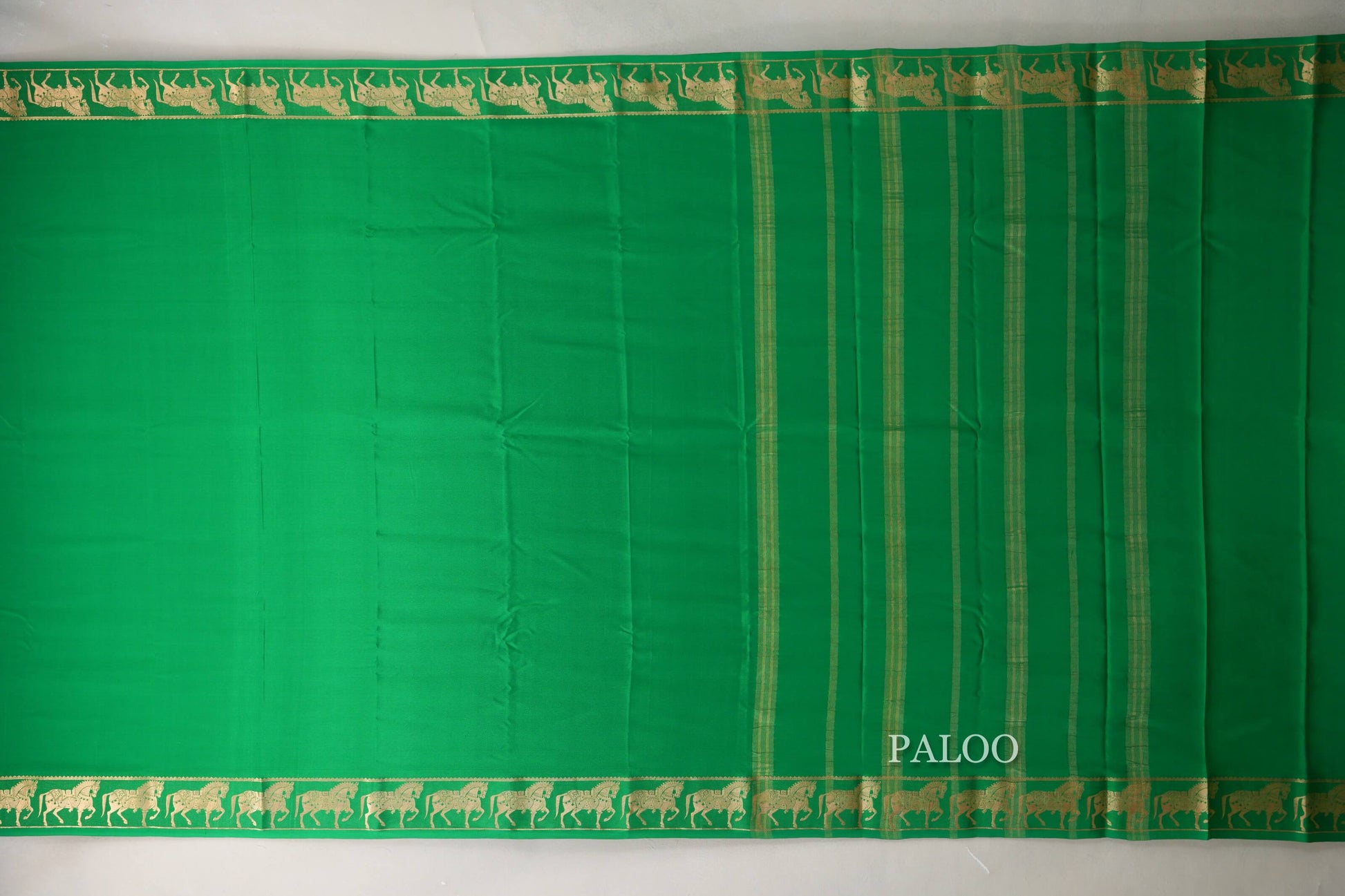 Parrot Green Mysore Silk Saree by Shreenivas Silks paloo