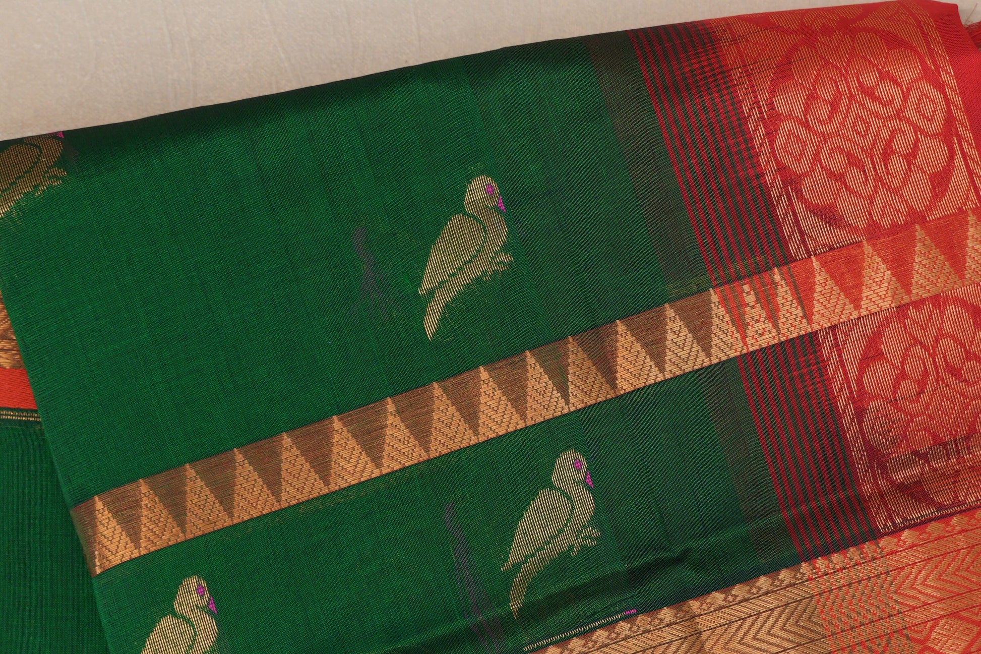 Dark Forest Green with Bright Red Borders Silk Cotton Saree body
