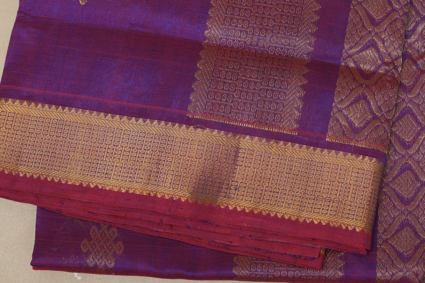 Dual Tone of Red and Blue Vegan Silk Cotton Saree by Shreenivas Silks PSSR018777 - Parisera