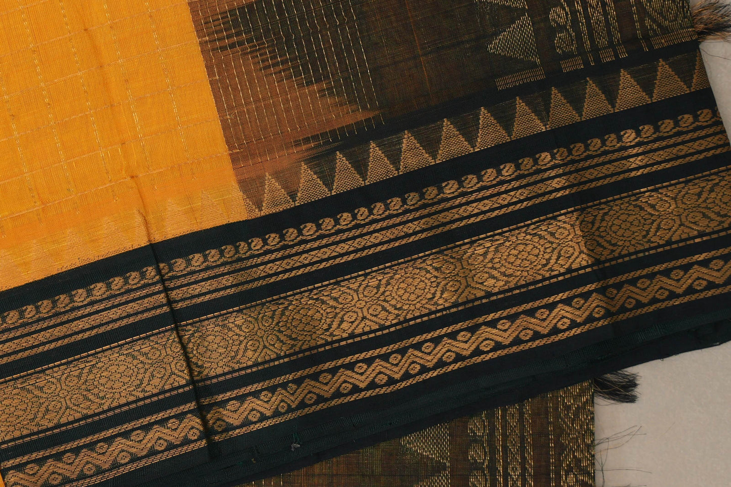 Mango Yellow Silk Cotton Saree border