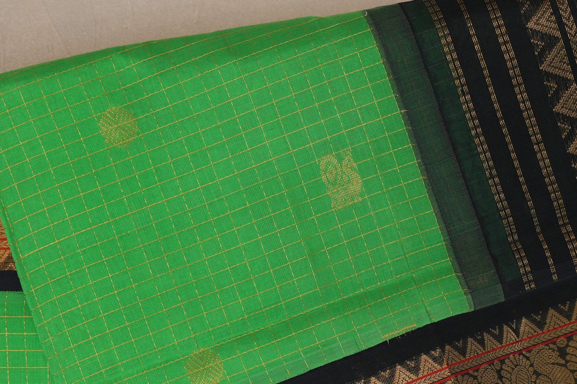 Bright Green with Black Borders Silk Cotton Saree body