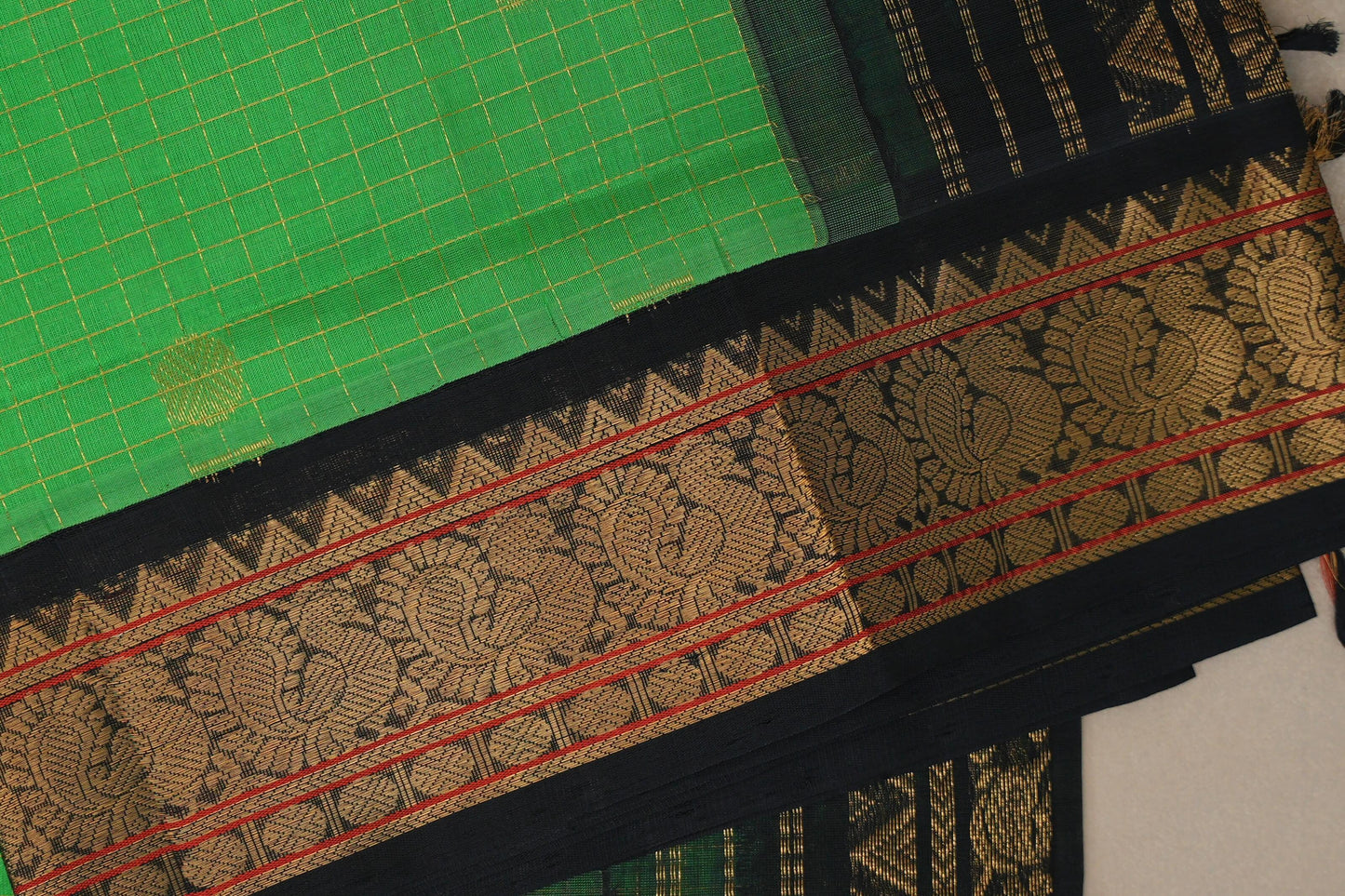 Bright Green Silk Cotton Saree border