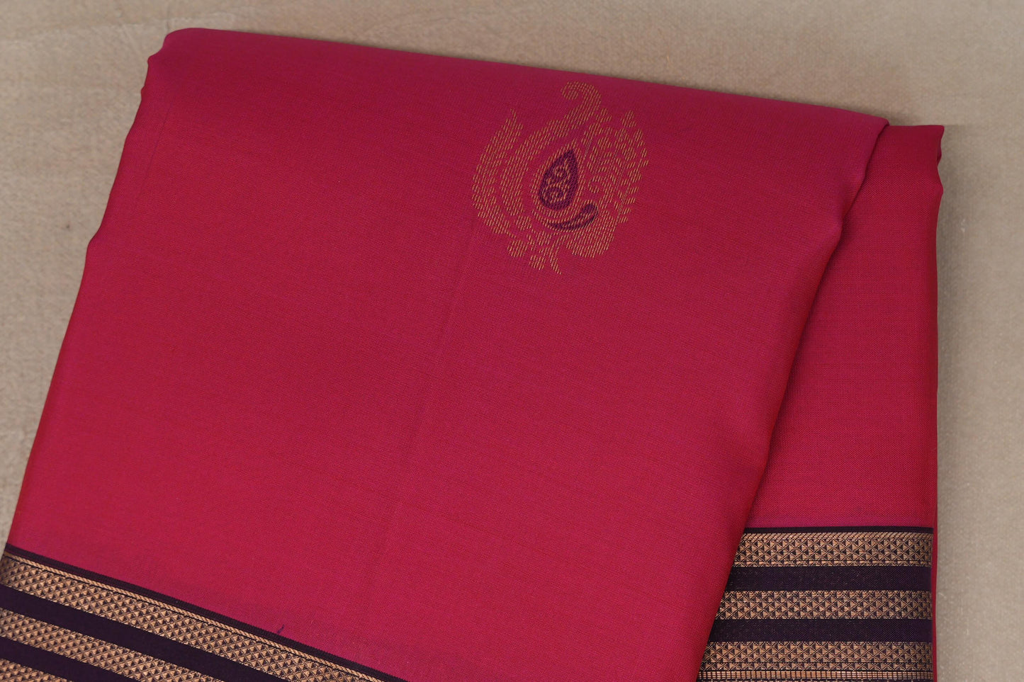 Bright Rani Pink Soft Silk Saree body zoom