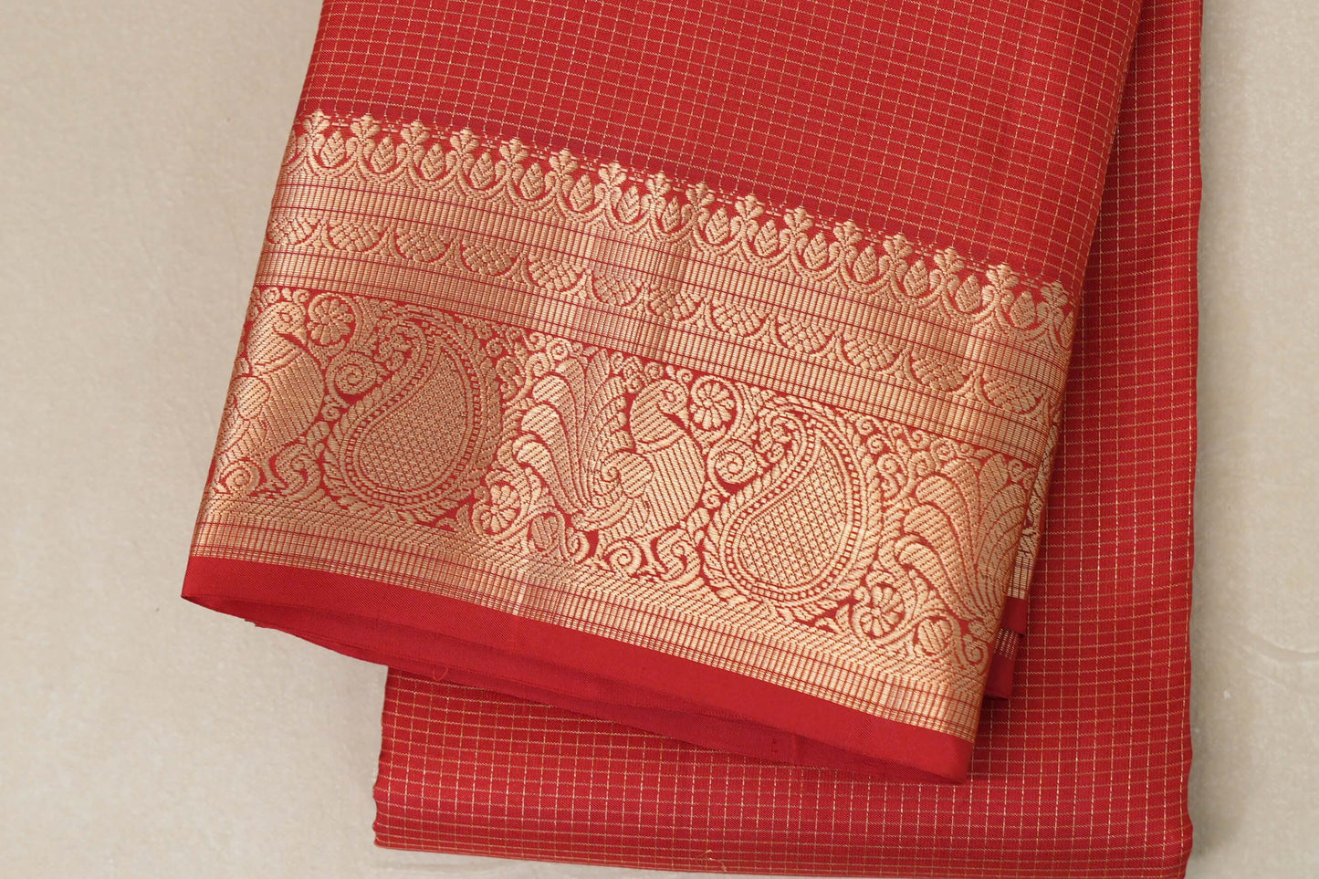Red Light Weight Kanchipuram Silk Saree border