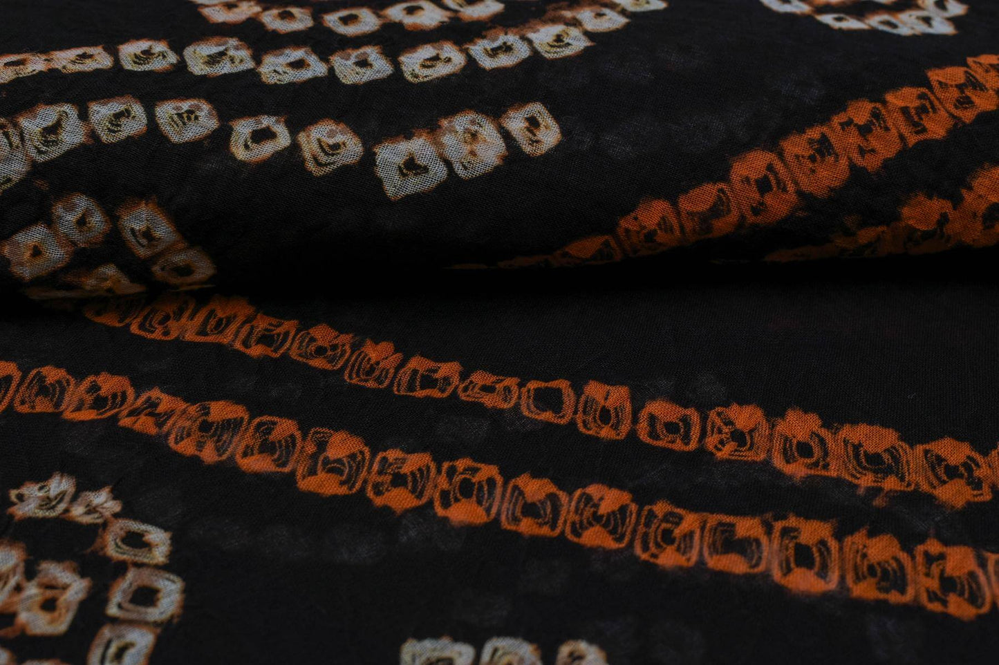 Bandhani Mul Cotton Saree by Chakor PSCK260328