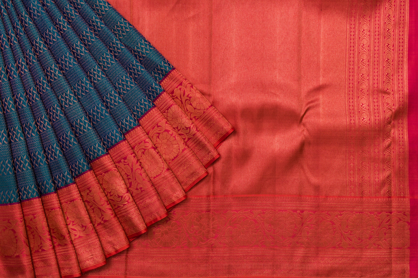 Kanjivaram Silk Saree by Tharakaram PSTK04016