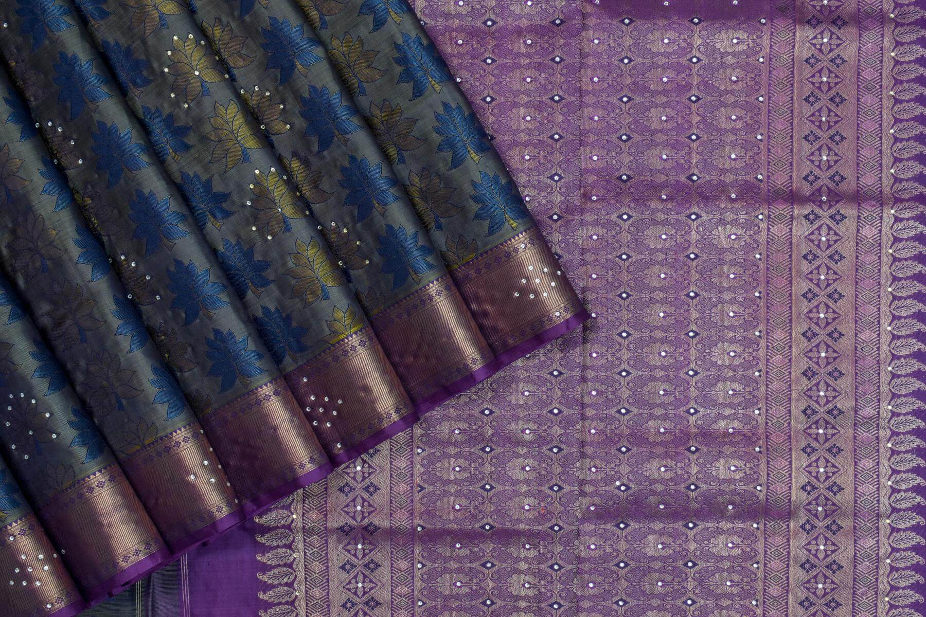 Kanjivaram silk saree PSSR014320 - Parisera