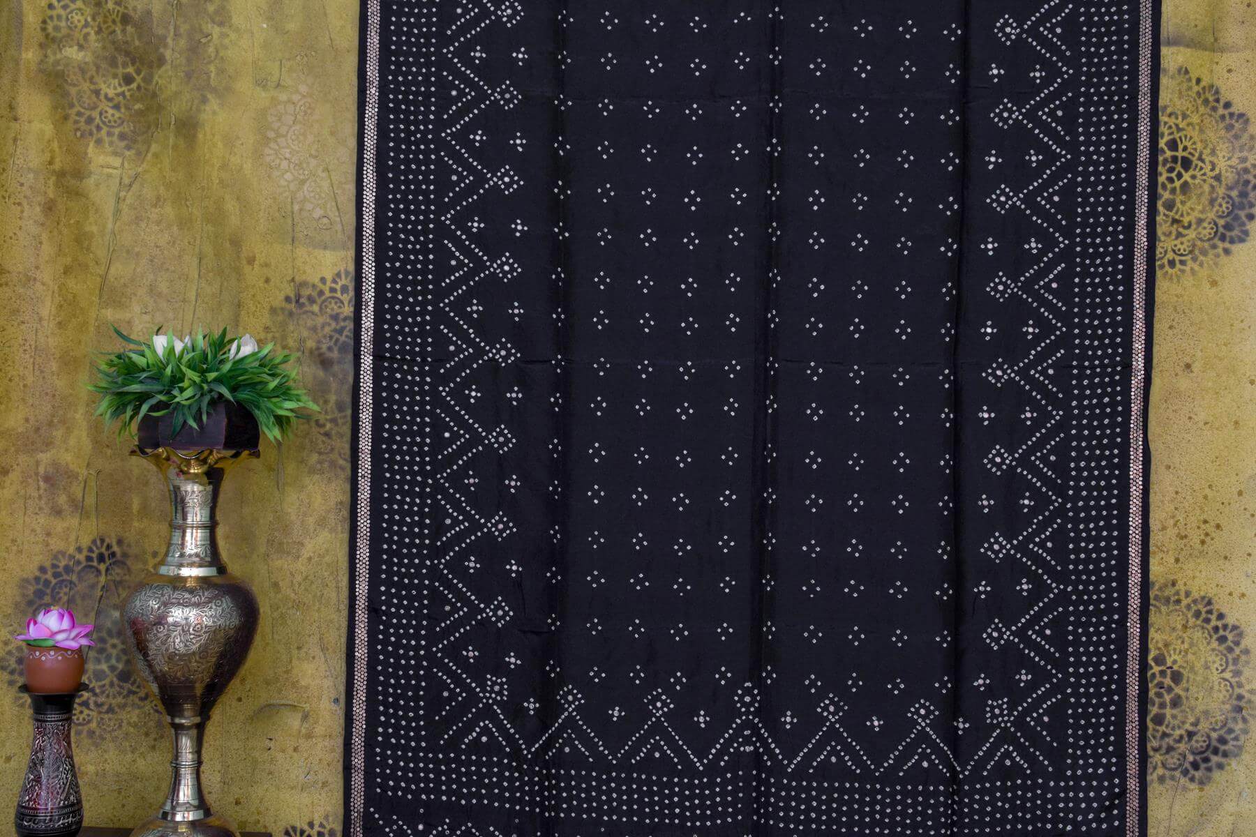 Bandhani Mulberry Silk Saree by Chakor PSCK260258 - Parisera