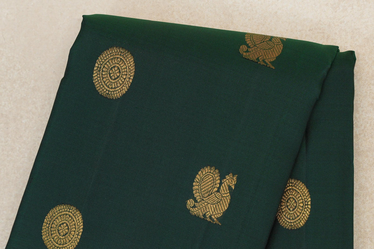 Deep Bottle Green Vintage Kanjivaram Silk Sareebody zoom