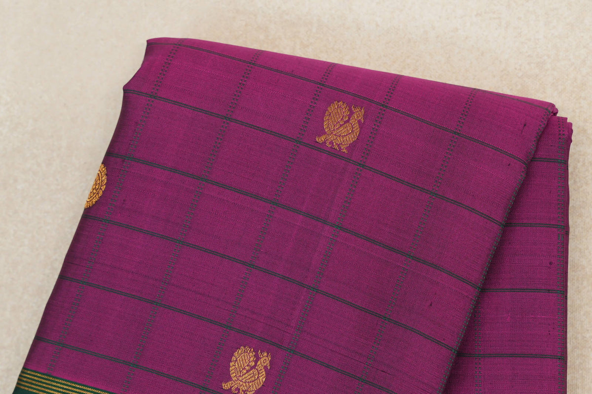 Deep Magenta Vintage Kanjivaram Silk Saree body zoom