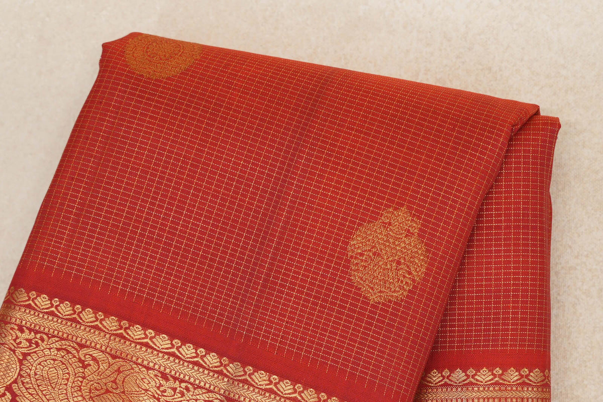 Bright Red Vintage Kanjivaram Silk Sareebody zoom