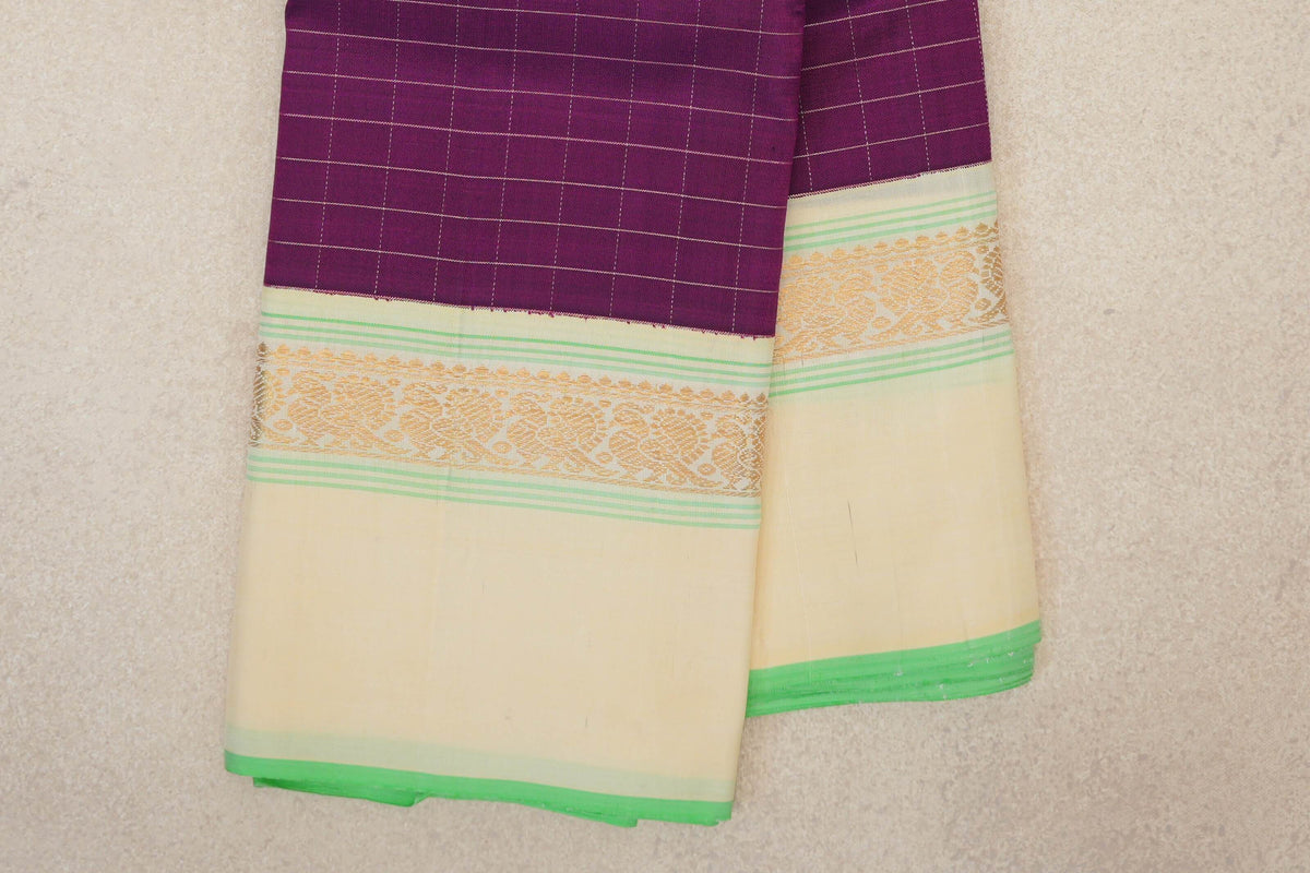 Deep Magenta Purple with Cream Borders Vintage Kanjivaram Silk Saree  border zoom