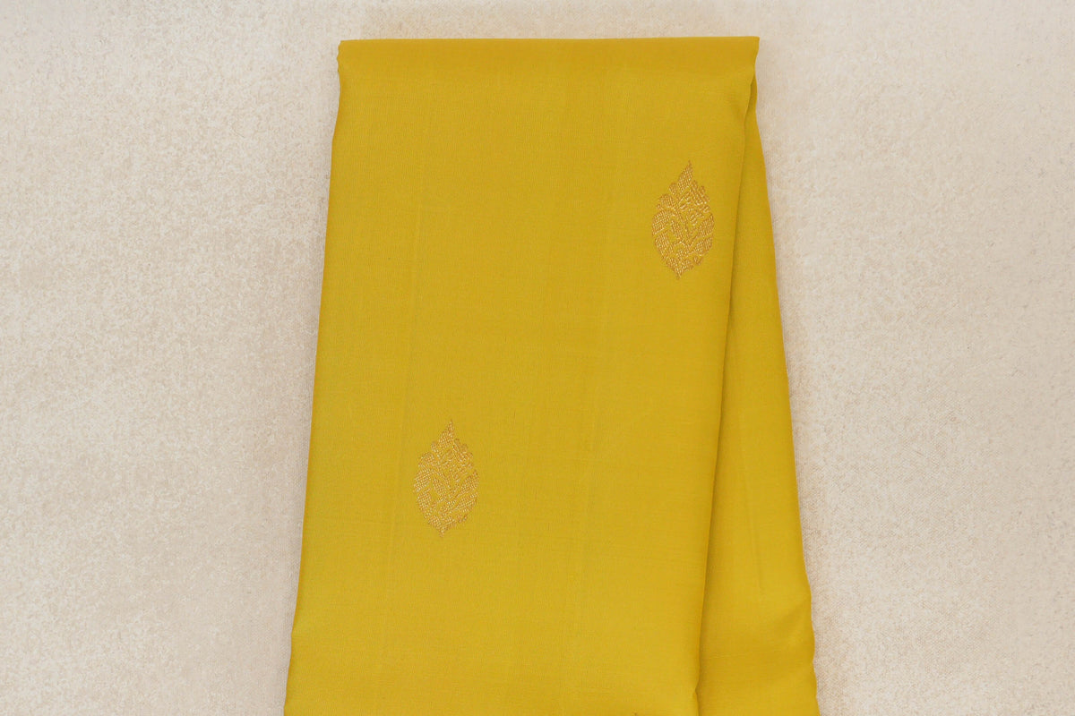 Lemon Yellow Vintage Kanjivaram Silk Saree body zoom